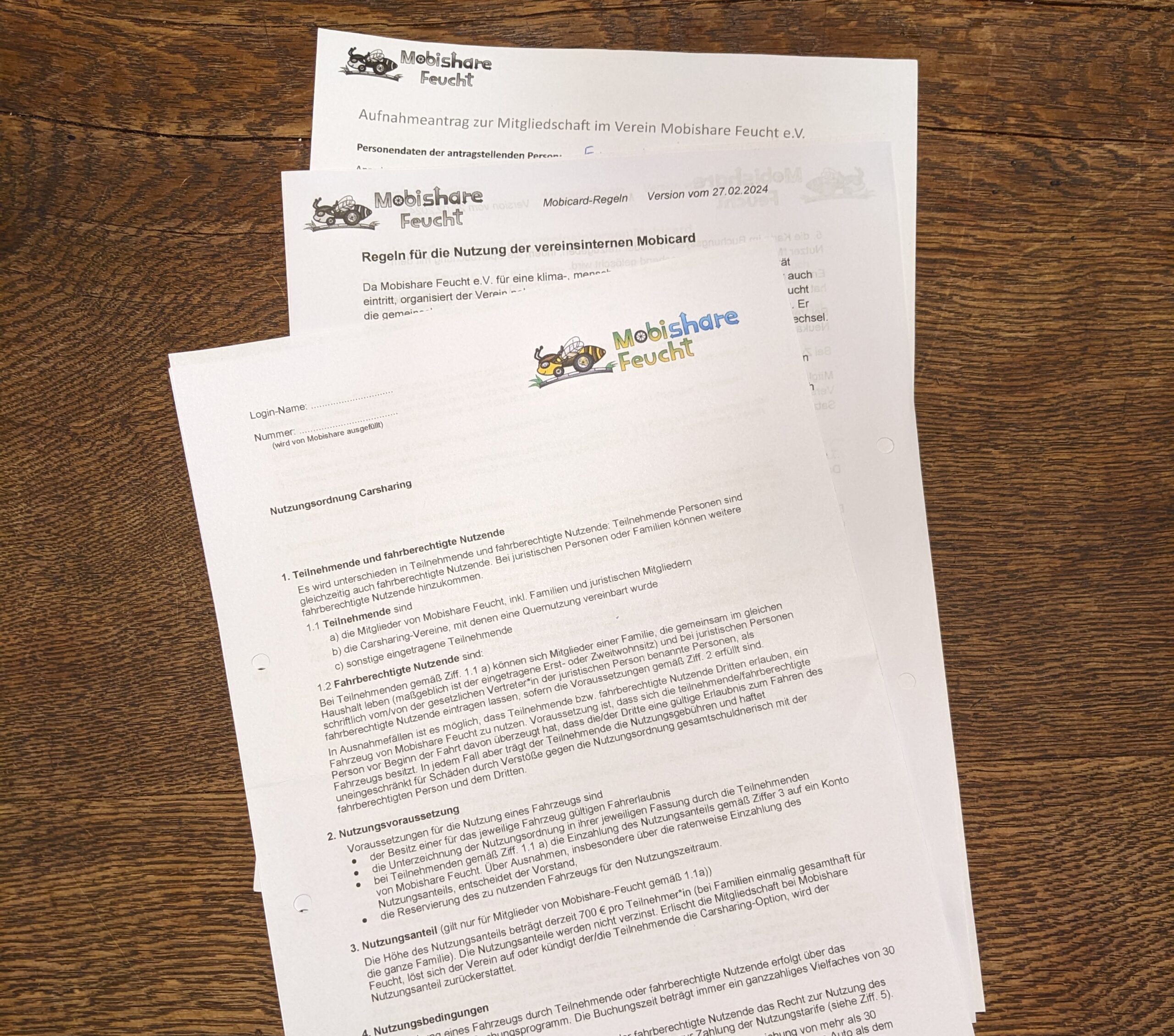 Dokumente wie Aufnahmeantrag, Nutzungsbedingungen etc.